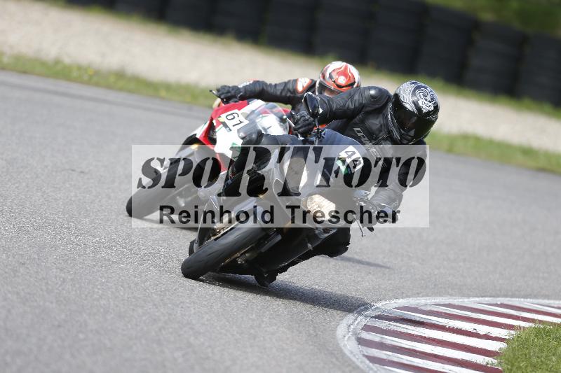 /53 16.09.2025 Track Day Domi Aegerter ADR/Gruppe gruen/44